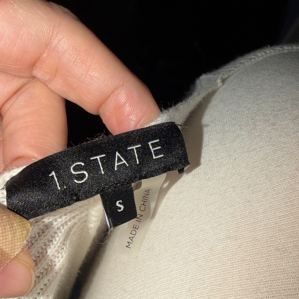 1. State Women's white  V-Neck Sweater - Picture 7 of 7